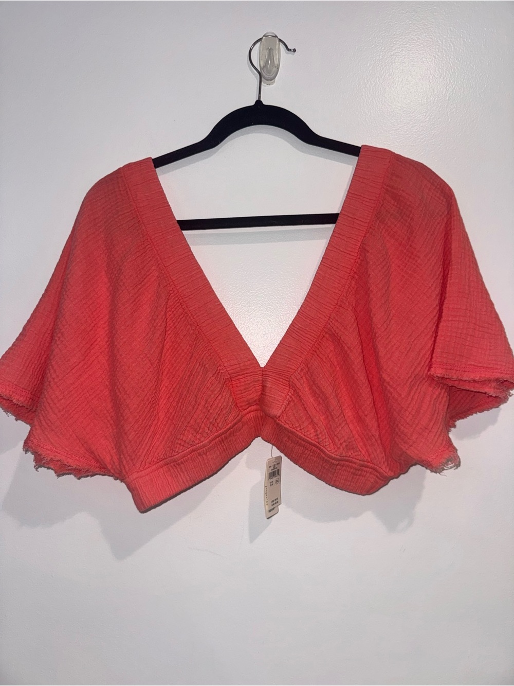 AERIE NWT Coral Gauzy pool-to-party flutter sleeve top haute coral size medium - Picture 3 of 7
